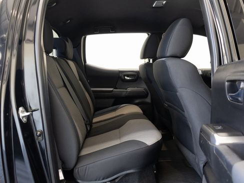 Used 2023 Toyota Tacoma TRD Sport image 23