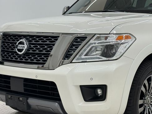 Used 2019 Nissan Armada Platinum w/ Captain's Chairs Package RWD image 12