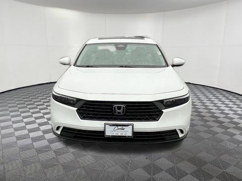 Used 2024 Honda Accord EX image 2
