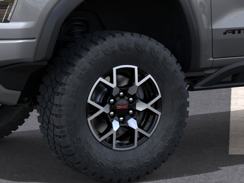 New 2026 GMC Canyon AT4X w/ LPO, Black Badging Package AWD/4WD image 9