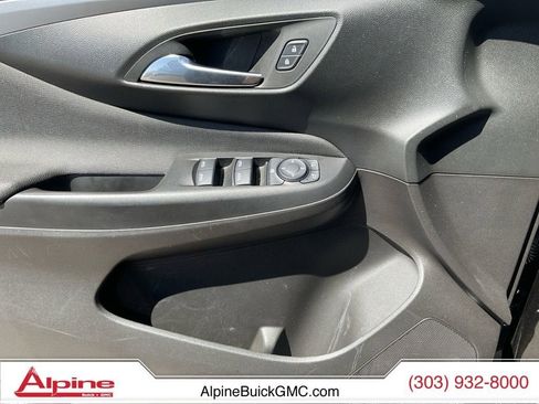 Used 2025 Buick Envista Preferred FWD image 19