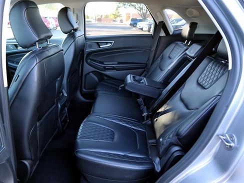 Used 2024 Ford Edge Titanium image 26