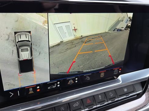 Used 2025 Chevrolet Silverado 1500 LTZ w/ Technology Package image 21