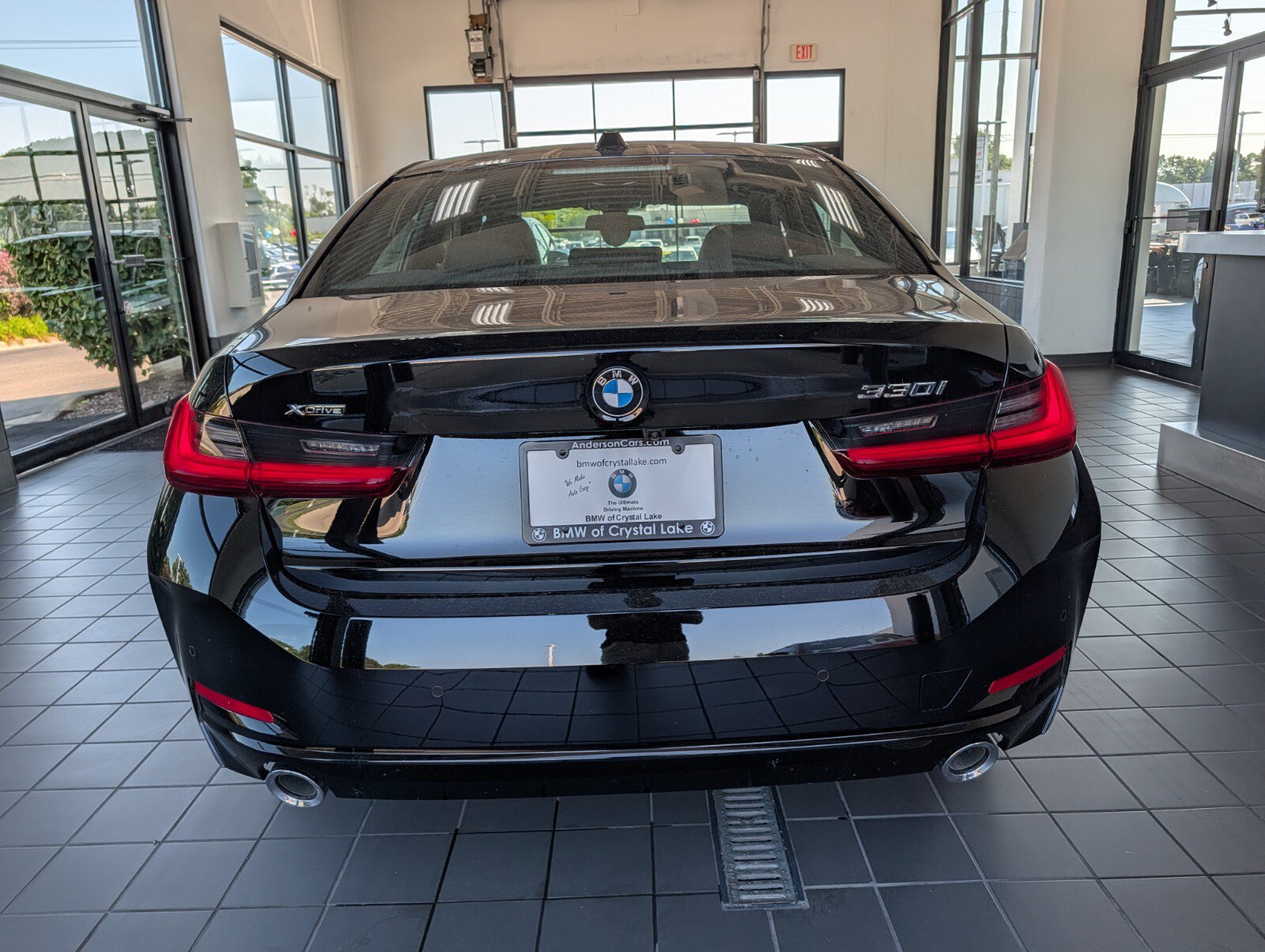 New 2026 BMW 330i xDrive Sedan w/ Convenience Package AWD/4WD image 3