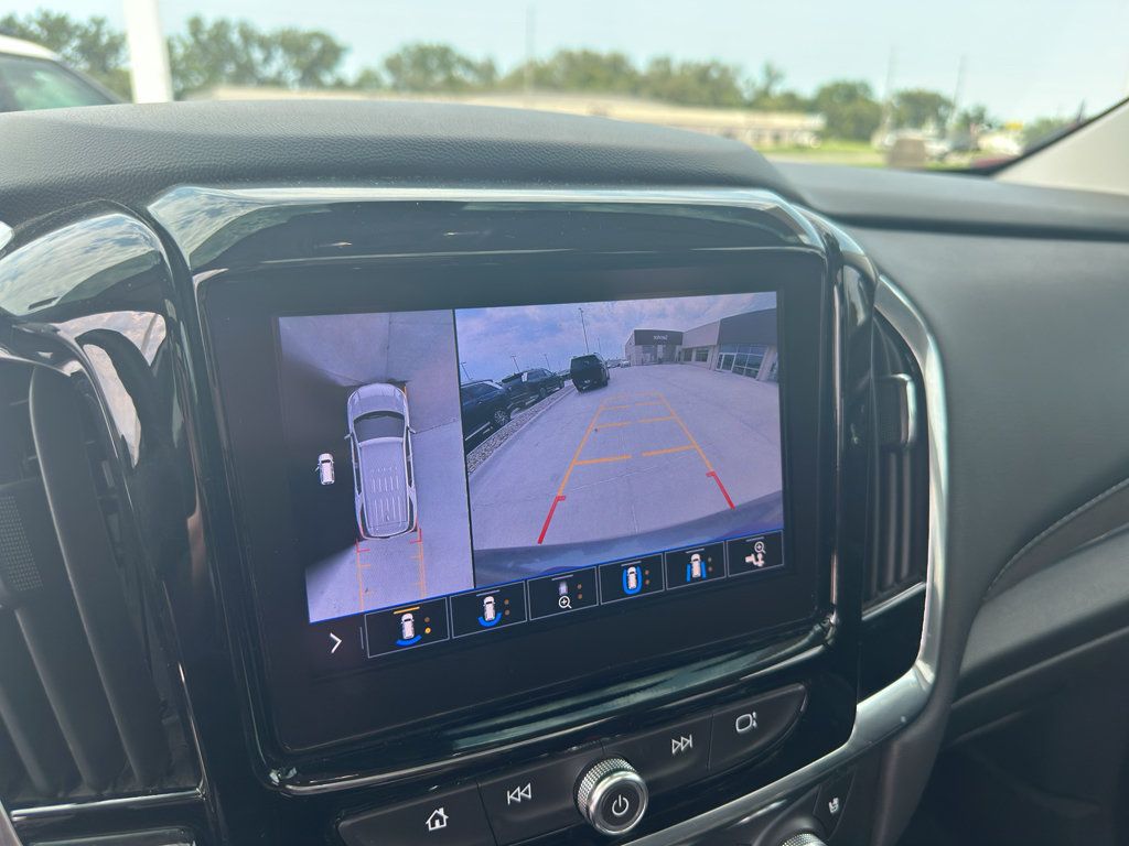 Used 2020 Chevrolet Traverse High Country AWD/4WD image 21