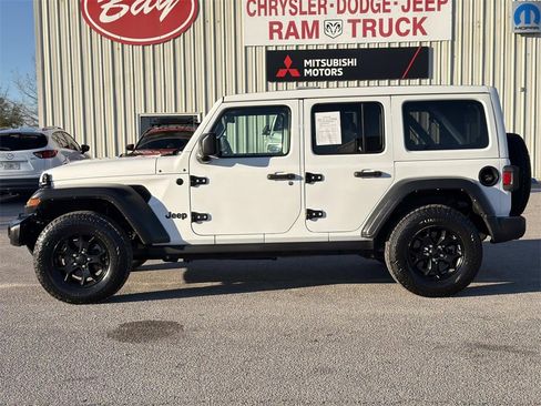 Used 2021 Jeep Wrangler Unlimited Sport image 2