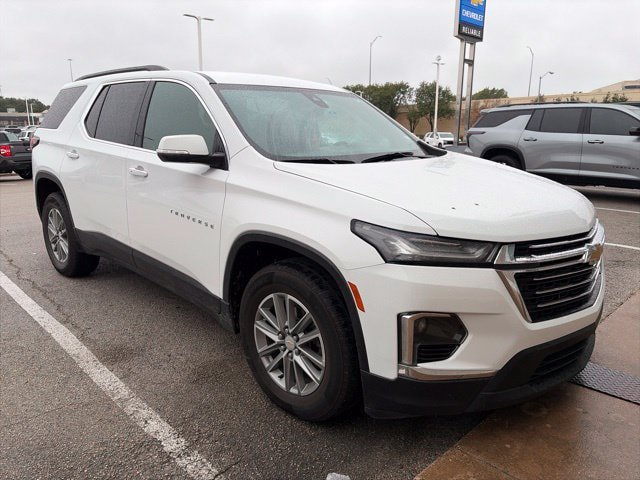 Used 2023 Chevrolet Traverse LT FWD image 1