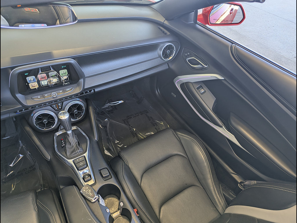 Used 2016 Chevrolet Camaro SS RWD image 26