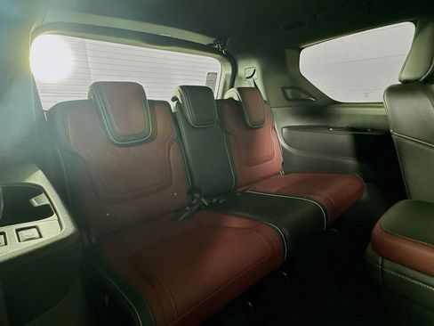 New 2026 INFINITI QX80 Autograph w/ Premium Cargo Package image 34