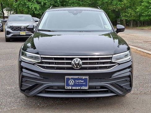 Certified 2024 Volkswagen Tiguan S image 3