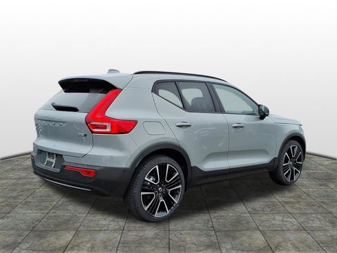 New 2026 Volvo XC40 B5 Ultra w/ Protection Package Premier image 3