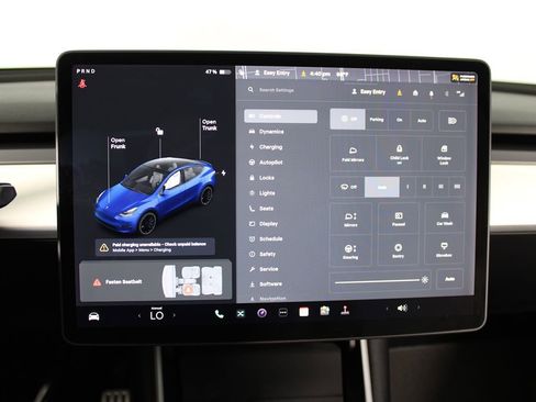 Used 2021 Tesla Model Y Performance image 17