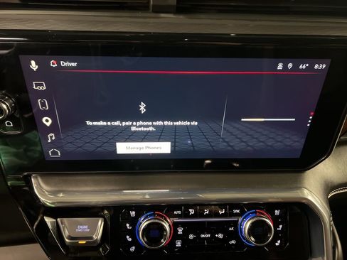 Used 2025 GMC Sierra 1500 Denali Ultimate image 11