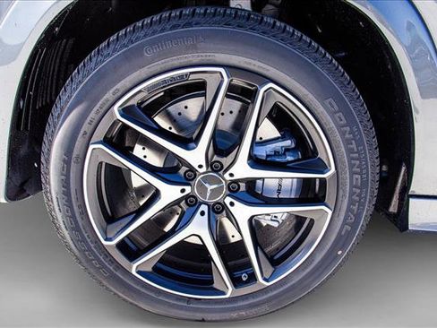 New 2026 Mercedes-Benz GLE 53 AMG 4MATIC Coupe image 9