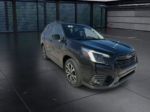 Used 2023 Subaru Forester Limited AWD/4WD image 2