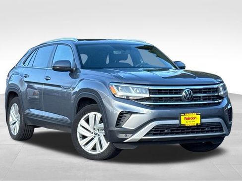 Used 2023 Volkswagen Atlas Cross Sport SE w/ Panoramic Sunroof Package image 1