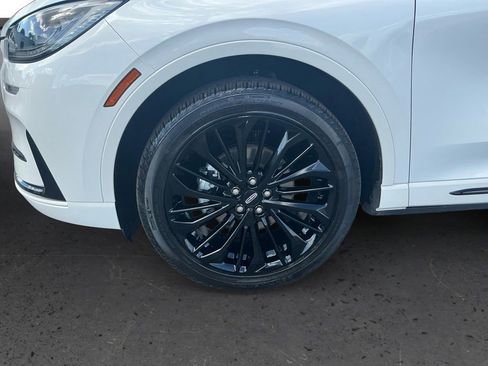 Certified 2024 Lincoln Corsair FWD w/ Equipment Group 101A image 13