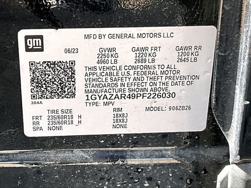 Used 2023 Cadillac XT4 Luxury w/ Cold Weather Package FWD image 19