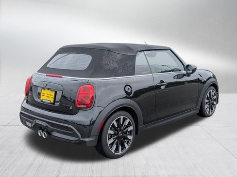 Used 2023 MINI Cooper S w/ Signature Upholstery Package FWD image 7