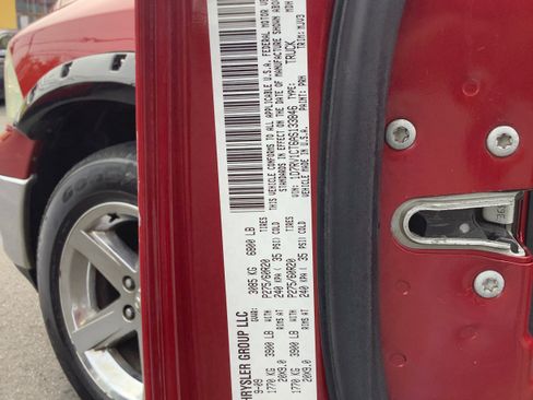 Used 2010 Dodge Ram 1500 Truck SLT w/ Big Horn Regional Pkg image 23