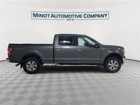 Used 2018 Ford F150 XLT w/ Equipment Group 302A Luxury image 9
