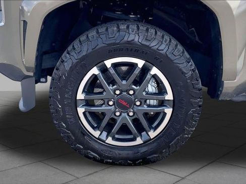 Certified 2025 Toyota Tacoma TRD Sport AWD/4WD image 11