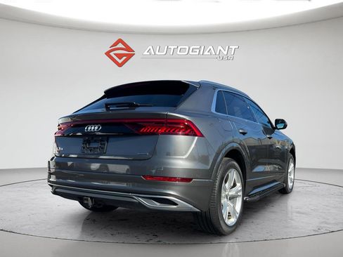Used 2019 Audi Q8 Premium image 10