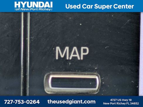 Used 2021 Toyota Corolla LE FWD image 21
