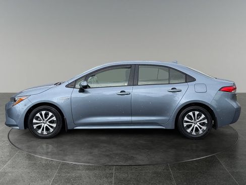 Used 2021 Toyota Corolla LE FWD image 6