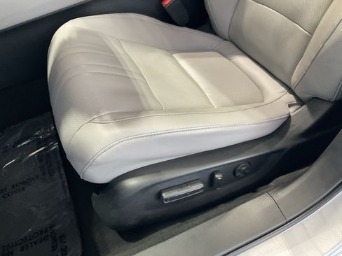 Used 2018 Honda Accord Touring image 29