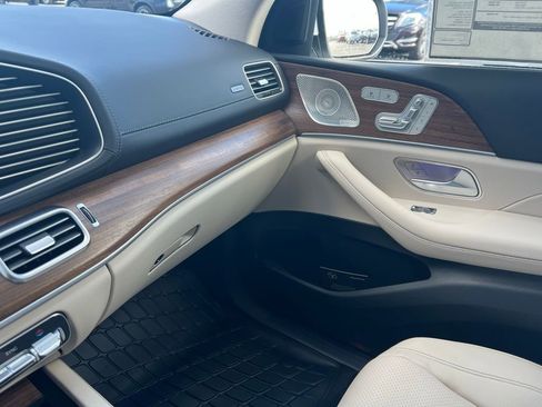 Certified 2026 Mercedes-Benz GLS 450 4MATIC image 23