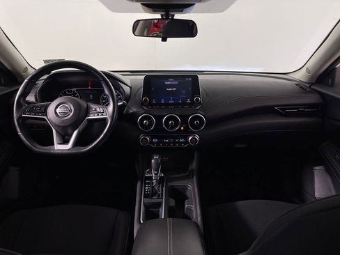 Used 2020 Nissan Sentra SV image 14