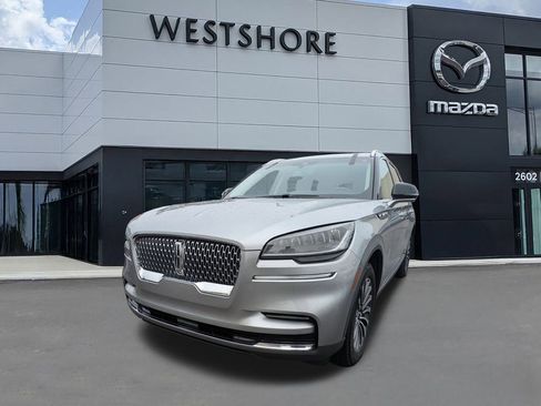 Used 2023 Lincoln Aviator Reserve image 6