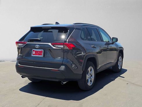 Certified 2025 Toyota RAV4 LE AWD/4WD image 3