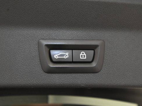 Used 2023 BMW X3 xDrive30i w/ Premium Package image 34