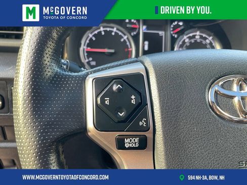 Used 2024 Toyota 4Runner Limited AWD/4WD image 15
