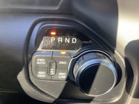 Used 2019 RAM 1500 Big Horn image 23