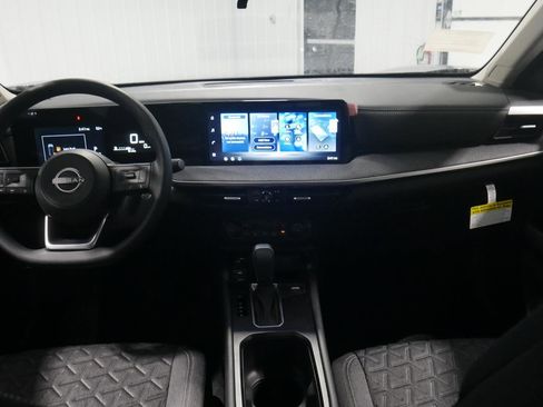 New 2026 Nissan Kicks SV image 19