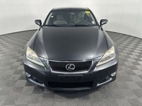 Used 2011 Lexus IS 250C w/ Luxury Pkg RWD image 3
