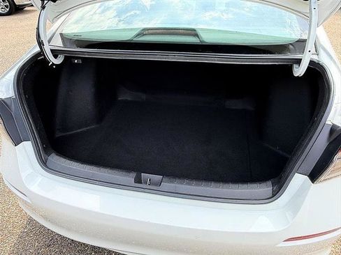 Used 2024 Honda Civic LX image 13