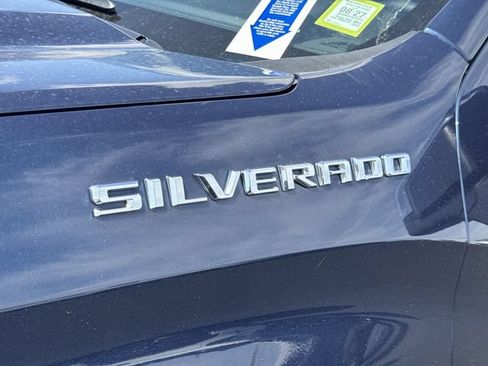 Used 2022 Chevrolet Silverado 1500 LT AWD/4WD image 30