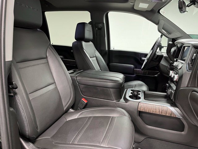 Used 2023 GMC Sierra 3500 Denali w/ Denali Black Diamond Edition AWD/4WD image 63