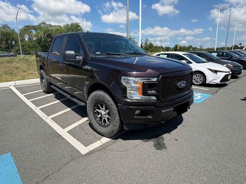 Used 2019 Ford F150 XL w/ Equipment Group 101A Mid AWD/4WD image 3