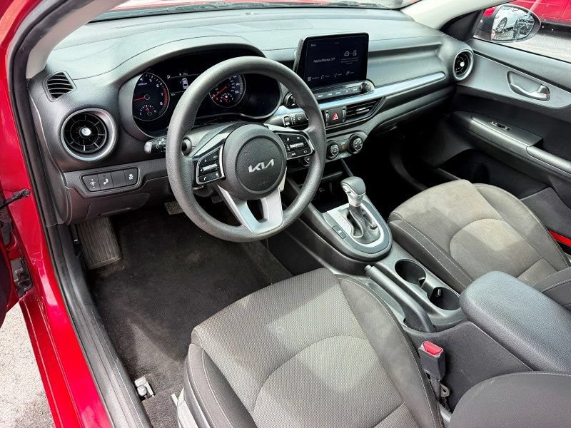 Used 2023 Kia Forte LXS w/ LXS Technology Package FWD image 12