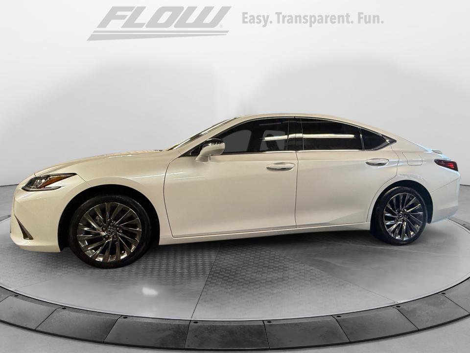 Used 2025 Lexus ES 300h w/ Technology Package FWD image 5