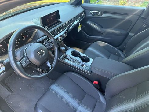 Used 2023 Honda Civic Sport image 21