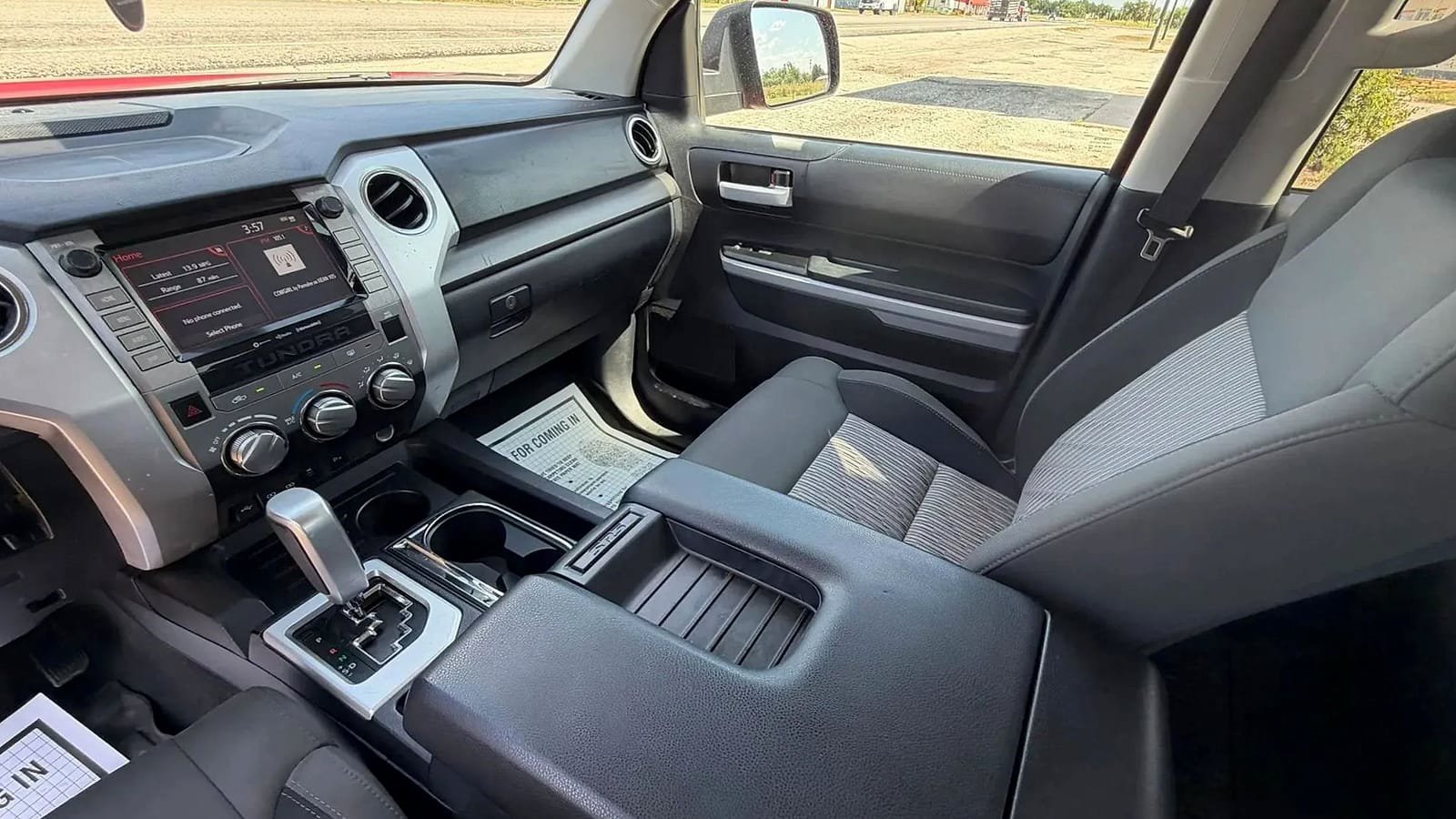 Used 2021 Toyota Tundra SR5 w/ Convenience Package RWD image 17