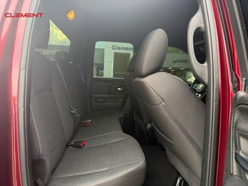 Used 2024 RAM 1500 Warlock w/ Warlock Decor Package AWD/4WD image 12