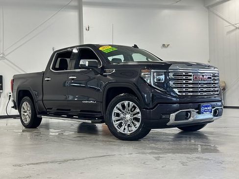 Used 2023 GMC Sierra 1500 Denali w/ Technology Package image 1