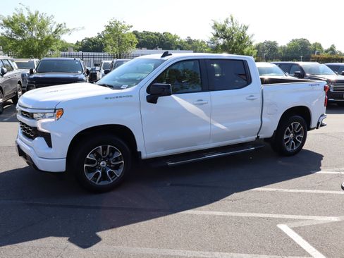 Used 2024 Chevrolet Silverado 1500 RST w/ Convenience Package II AWD/4WD image 7